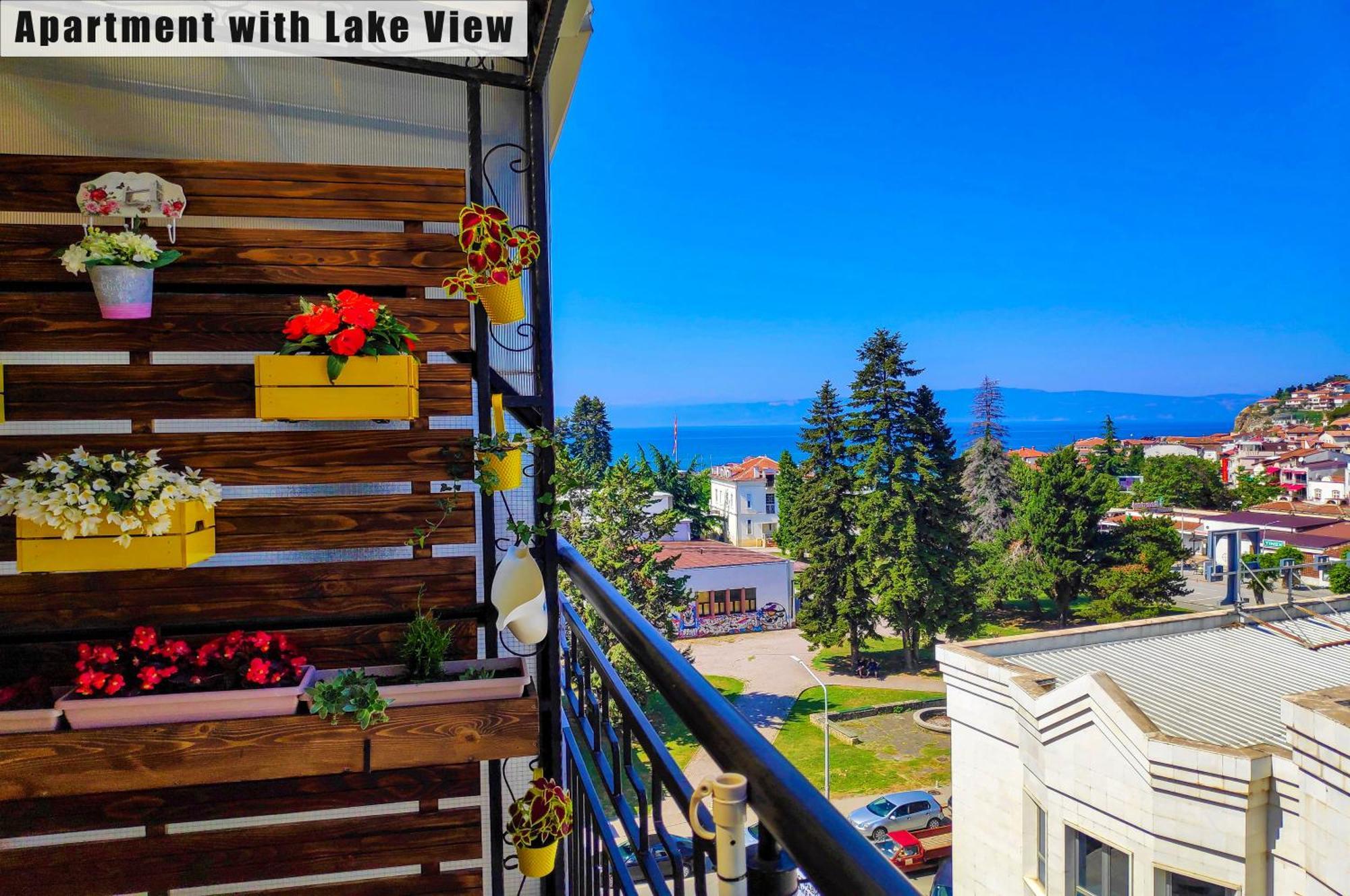 Apartments Fantasy With Free Parking Ohrid Rum bild